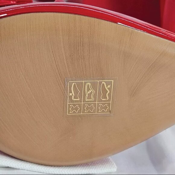 Valentino Garavani Women Rockstud Ankle Strap Pumps Tonal Studs 11 MSRP $1,150 - Picture 7 of 15